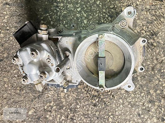 0438121043 Mercedes W124 W201 Gaz Kelebeği-Ördek