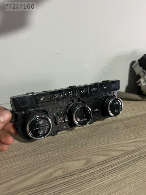 SKODA KAROQ KLİMA KONTROL PANELİ
