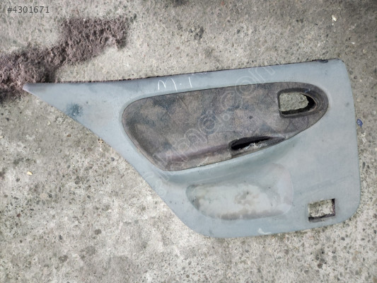 RENAULT MEGANE-1 ÇIKMA ORİJİNAL KAPI DÖŞEMESİ