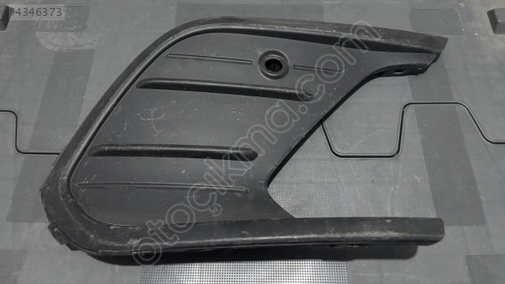 VOLKSWAGEN POLO SAĞ SİS FARI ÇERÇEVESİ ORJİNAL