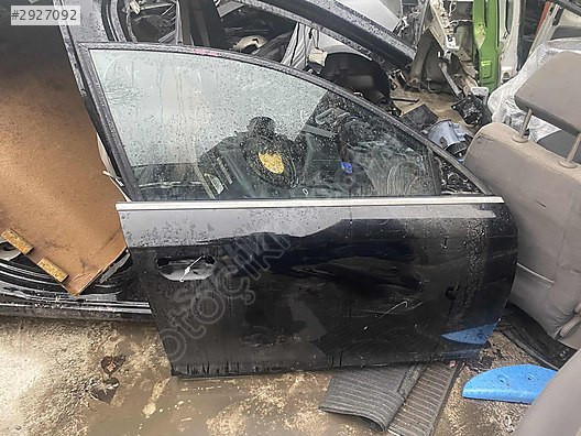 2009 Audi A6 sağ ön kapı EMR OTOMATİV