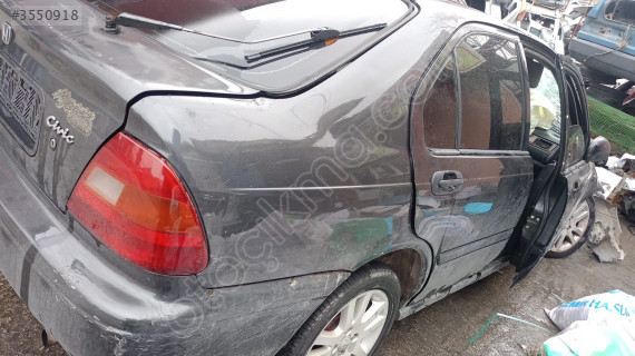 hondae euro civic sağ arka çamurluk kesme