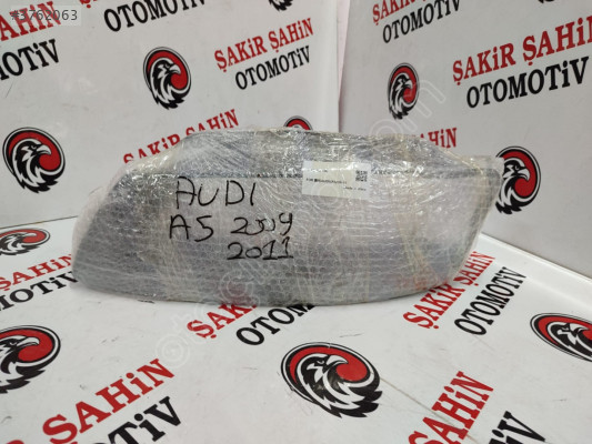 2009-2011 Audi A5 Modeli Far Camı - Oto Çıkma Parçaları