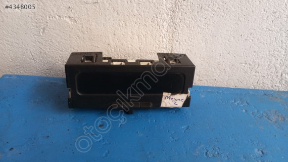 Renault Trafic bilgi ekranı