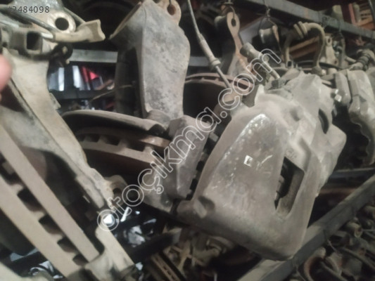 Ford focus 3 sağ ön taşıyıcı