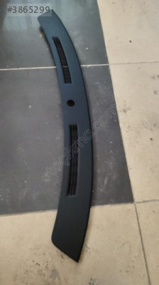 Chrysler 300 cm çıkma torpido üst havalandırma ızgarası 60471N003