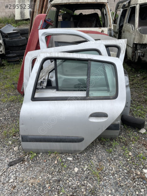 RENAULT CLİO 2 SOL ARKA KAPI