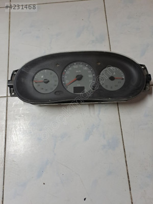 RENAULT CLİO 2 DİZEL KM GÖSTERGE SAATİ 8200366639