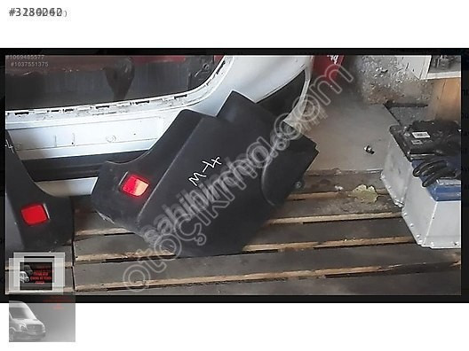 RENAULT MASTER 4 ARKA TAMPON SAĞ KÖŞE ORJİNAL ÇIKMA