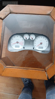 Peugeot 306 gösterge saati otomatik Orjinal sökme dkn