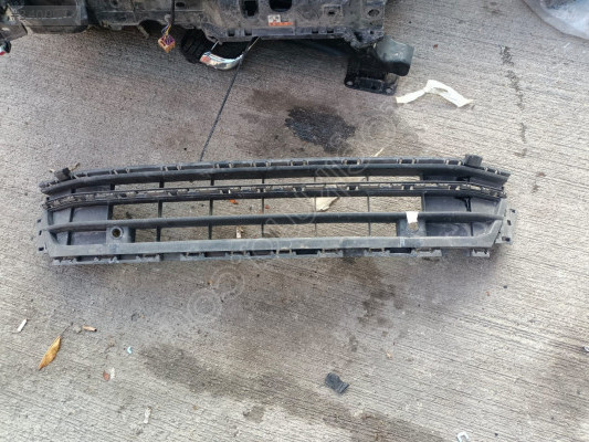 VOLKSWAGEN JETTA ÖN TAMPON IZGARASI 5C6.853.671