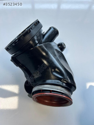 Hava Giriş Borusu Mercedes-Benz W213 W205 W447 A6540902600