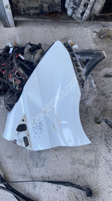 FORD CUSTOM ÇIKMA SAĞ ÖN ÇAMURLUK ASEL OTO