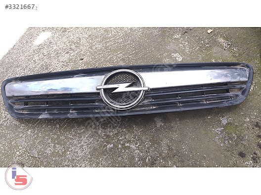 Opel Zafira 2 Ön Panjur Çıkma Yedek Parça