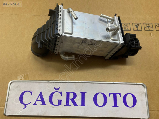 04E145785 1.5 TSİ TURBO RADYATÖRÜ TİGUAN ÇIKMA ORJİNAL