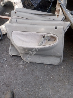 94 Mazda 626 kapı döşemesi