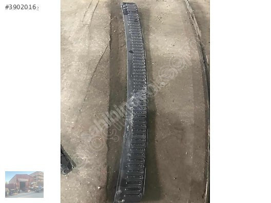 RANGE ROVER SPORT (L320) ORJİNAL ARKA TAMPON ÜST KAPLAMASI
