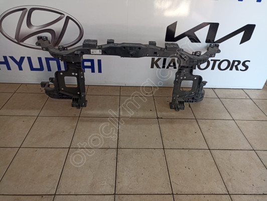 HYUNDAİ KONA 2022-2025 ÖN PANEL ELEKTRİKLİ 64101-HF000