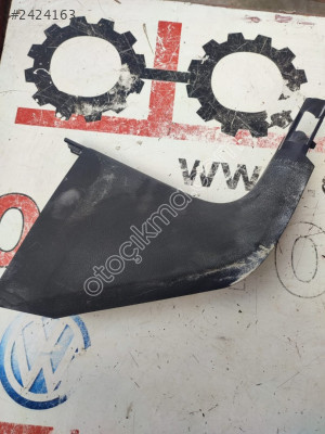 5G1863484A VW GOLF 7 13-17 A SAĞ ÖN DİREK KAPLAMASI