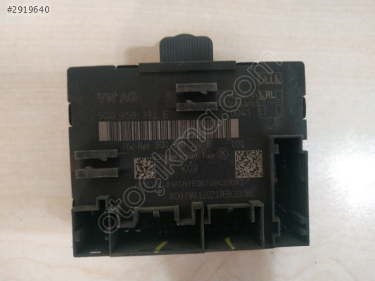AUDI A3 Sol Ön Kapı Kontrol Modülü 5Q0 959 392 E
