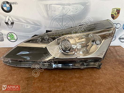 TOYOTA AVENSİZ ÇIKMA HATASIZ SOL FAR