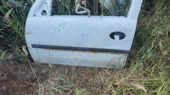Opel Combo Çıkma Sol Ön Kapı