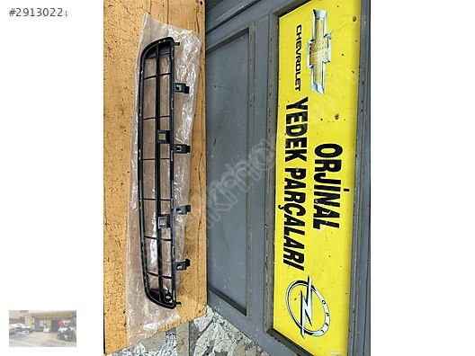 Opel insignia makyajlı kasa orta ızgara ORJİNAL OTO