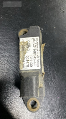 Ford focus darbe sensörü