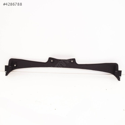 BMW E60 - E60 LCI CAM ÖNÜ ALT IZGARASI 51747027083