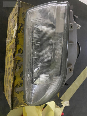 RENAULT 19 EUROPA Sağ Sol far (Farba)