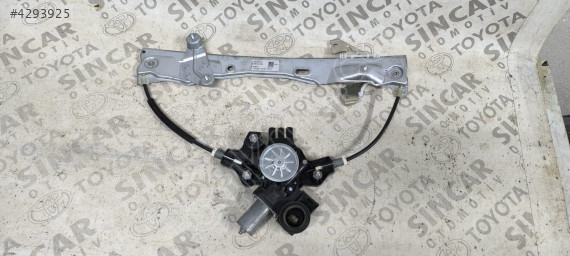TOYOTA CHR C-HR 2024 2026 SAĞ ÖN CAM KRİKOSU ÇIKMA 69810-F4051