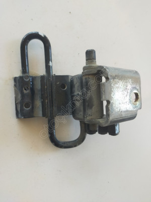 AUDİ A8 KAPI MENTEŞESİ ARKA SOL ALT 4E0833411C