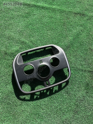 RENAULT KANGOO 3 KLİMA KONTROL PANEL ÇERÇEVESİ