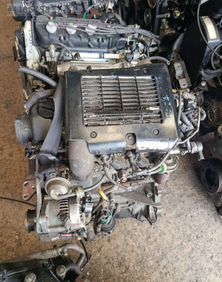 Toyota Yaris Mk2 05-11 1.4 diesel komple motor