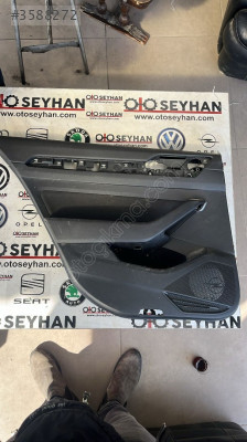 3G5867211 Volkswagen Passat b8.5 b8 sol arka kapı kartonu