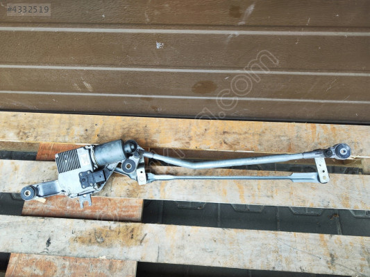 PORSCHE PANAMERA SİLECEK ÖN MOTORU 97062410501