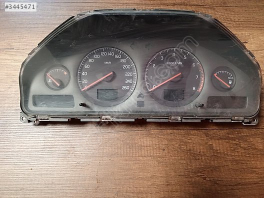VOLVO S60 GÖSTERGE SAATİ DENİZ FİAT