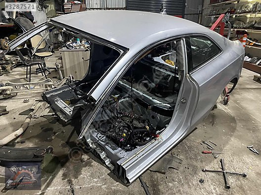 AUDİ A5 COUPE TAVAN ARKA KOMPLE