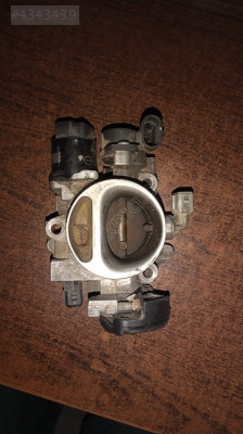 Peugeot 106 gaz kelebek