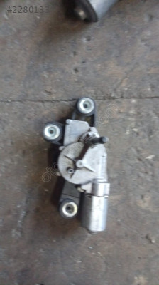 Ford Fiesta 2008-2017 arka silecek motoru çıkma