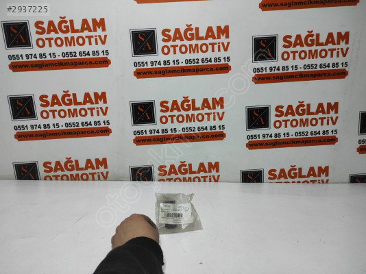 AUDİ A3 SEDAN 17-20 ÇIKMA SOL ARKA TAMPON BRAKETİ 8V5807572A