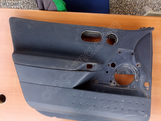 Renault Megane 2 sol ön kapı döşemesi