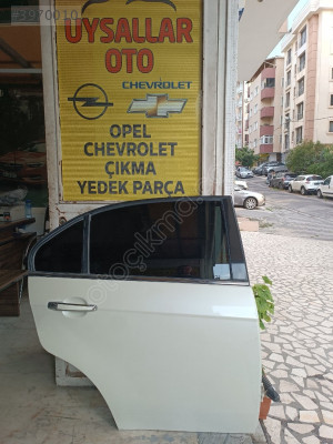 Chevrolet epica sağ arka kapı komple dolu
