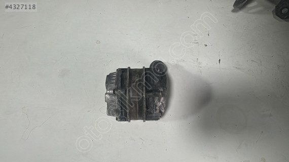 MERCEDES E SERİ W213 GLC W253 YARDIMCI SU POMPASI 0005002686