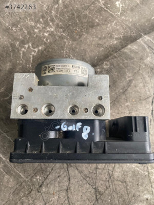 5WA 614 517BL VOLKSWAGE GOLF8 ABS BEYNİ ORJINAL HATASIZ ÇIKMA