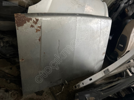 Mitsubishi L200 kaput