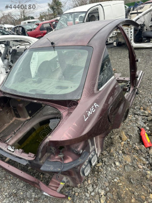 FİAT LİNEA SAĞ ARKA ÇAMURLUK ORJİNAL ÇIKMA