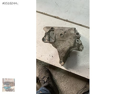 04E199275 golf leon passat tiguan motor kulağı
