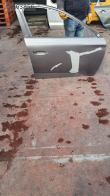 peugeot 308  sağ ön kapı sefalılar oto cıkma