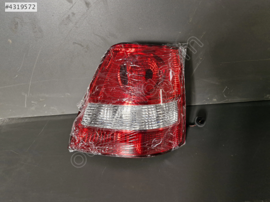 KİA SORENTO SAĞ ARKA STOP LAMBASI SIFIR 2002-2006